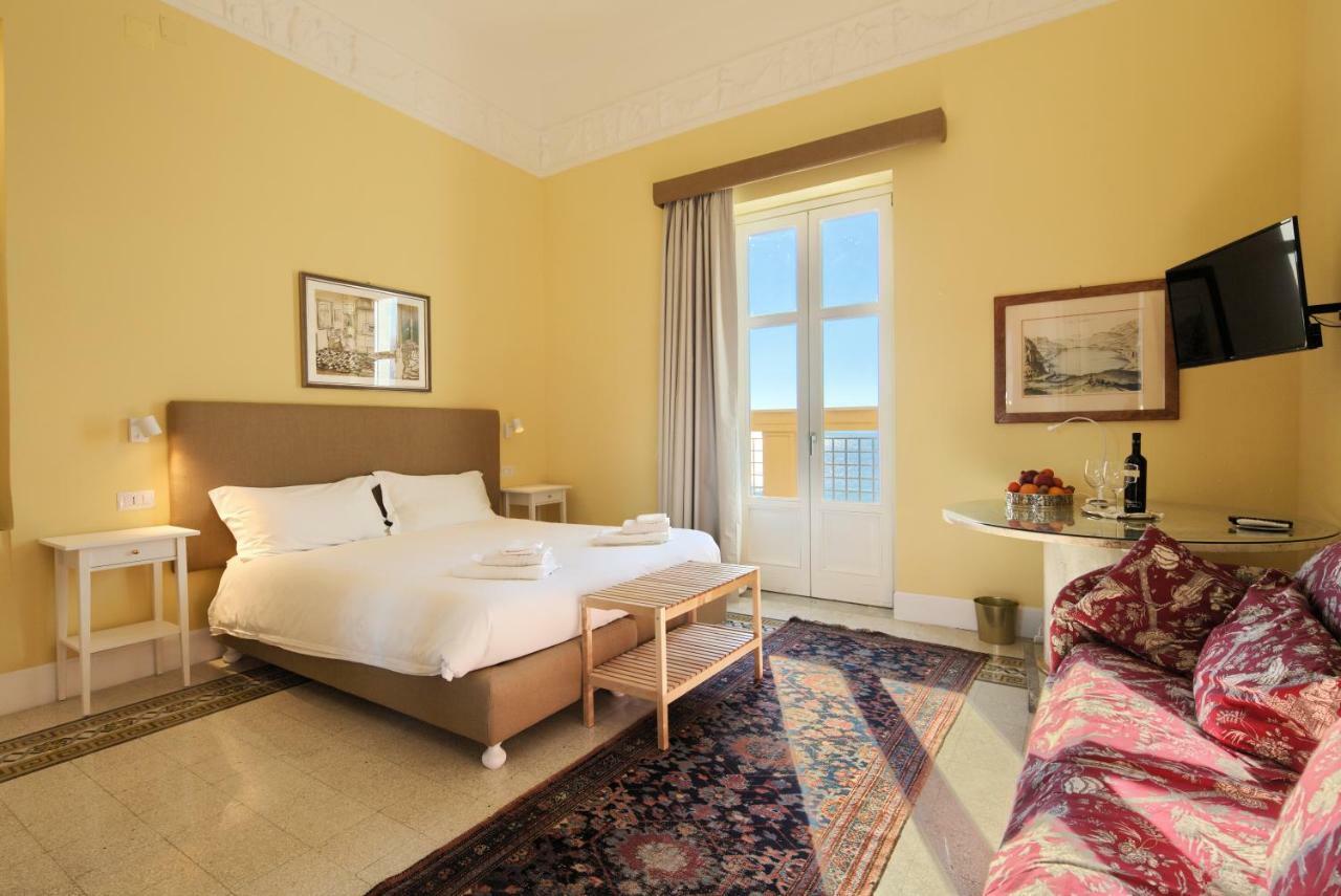 La Giulietta - Penthouse Lejlighed Salerno Eksteriør billede