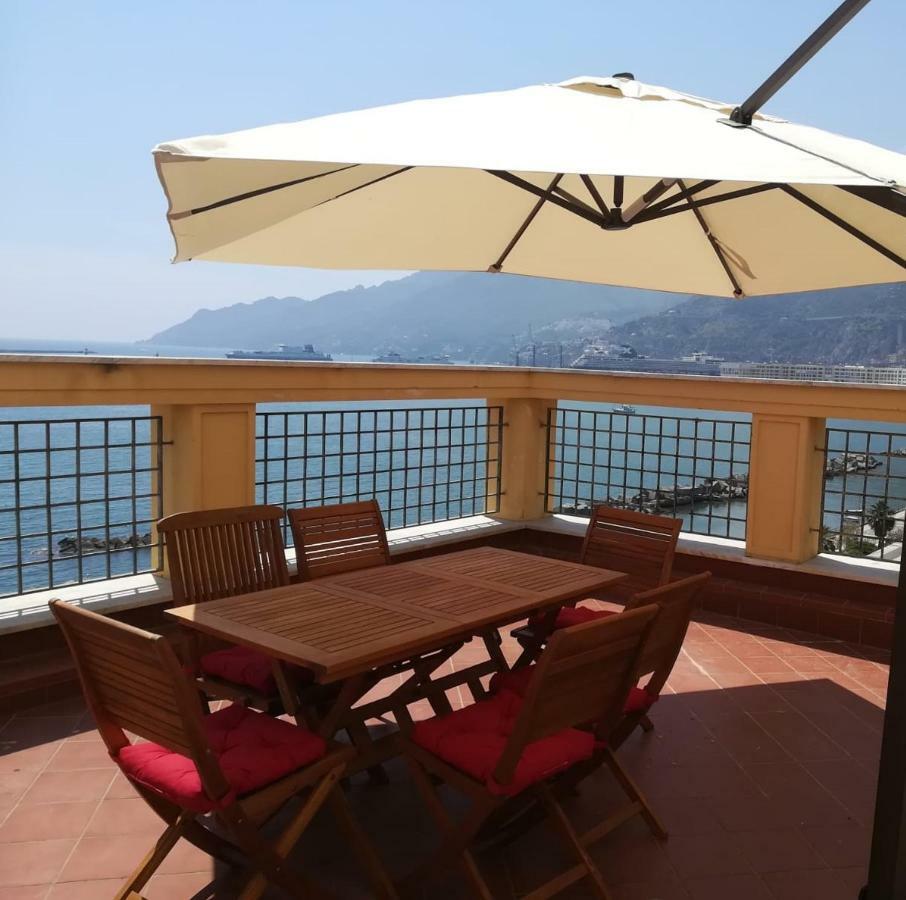 La Giulietta - Penthouse Lejlighed Salerno Eksteriør billede